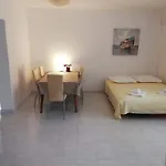 Ornela Traù